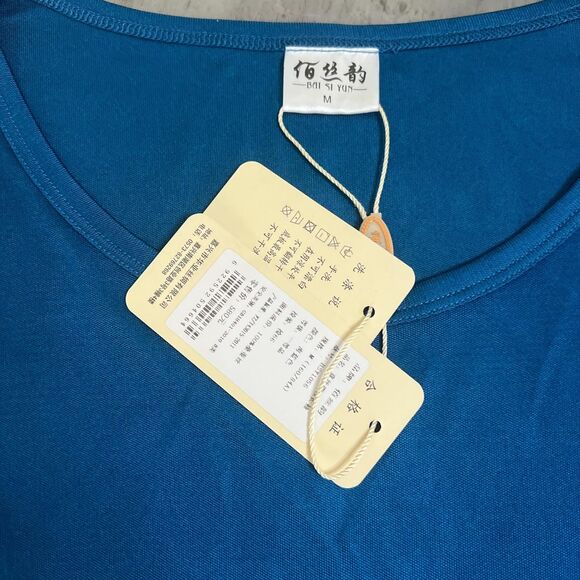 Satin Long Sleeve Crewneck Shirt Blue Size Medium NWT - Picture 2 of 4